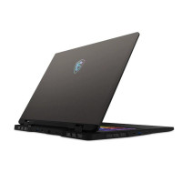 MSI Crosshair 025XES R9-8940HX 32GB 1TB 5070 17